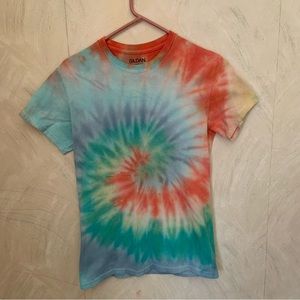 homemade tie-dye t-shirt 🌈